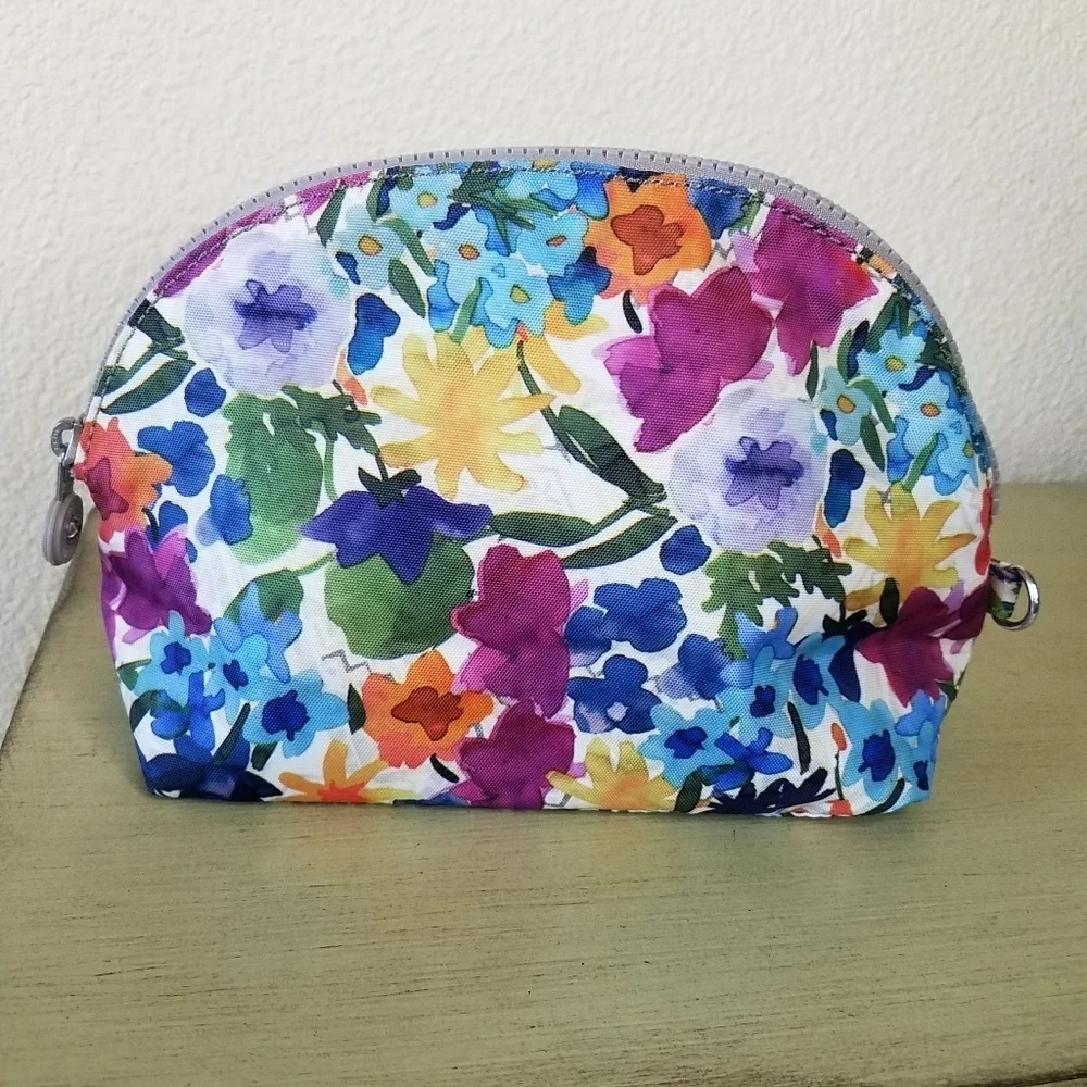 Kipling interior does